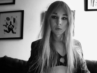 Black 🖤 and white 🤍