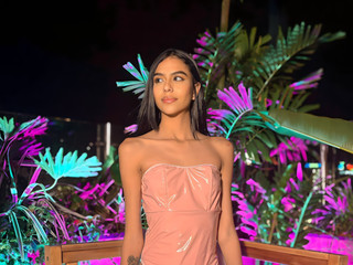 Sweety girl in the night ✨