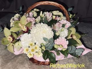 Thanks to all those who make me happy with flowers 😘❤️🥰