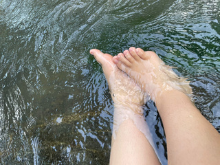 sweet wet feet 💦👣