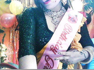 Love you friends 😍😍😍😍