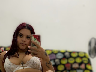 Sexy girl on the mirror ❤️