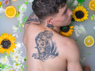 wet and naughty 😈😈💦