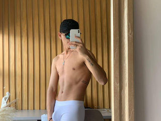 look at my delicious body