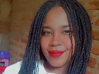 Do you like my red lips?