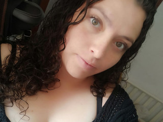 To sleep in the afternoon