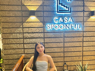 POV im your date😘