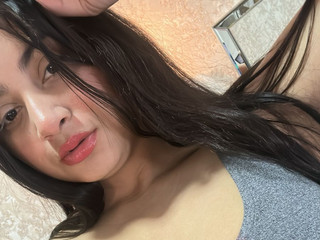 Sweet Melons and Lips  💋🍒