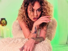 curlynatashaas profilbillede