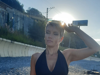 I haven't undressed yet))