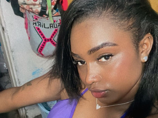 Soft Glow, Quiet Vibes