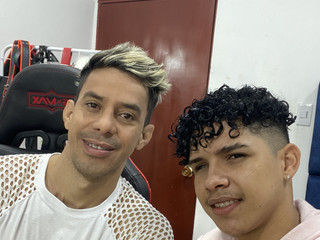 Hoy un 23 de Diciembre🎄🎉