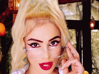 blonde variant of me