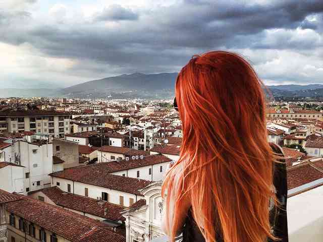 brunettedaisy