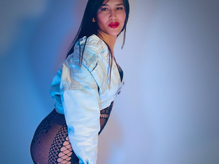 Velvet vibes and private desires