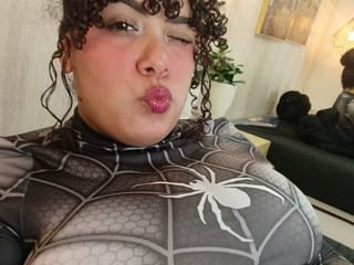 the girl of your dreams  ✨