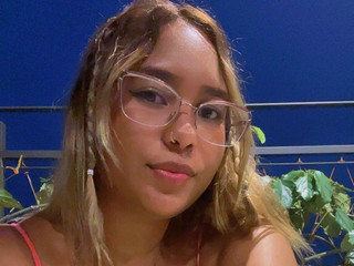 Come to the Jacuzzi with me