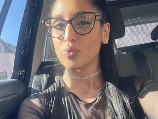 driving my way to you