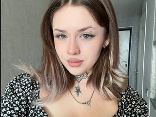 ╰ (*´︶`*)╯♡