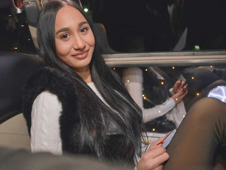 Come play with me, I promise I’m fun 💖