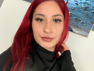 🔥 Sweet gaze and an unforgettable body 💋