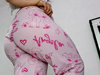 🦋🫦undress me with your eyes 🔥💥