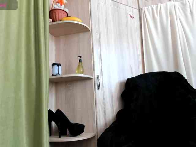 Squirrel-on-the-Bong