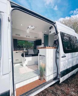 HELP ME GET MY OWN BUS ⛐