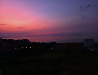 House by the sea )))