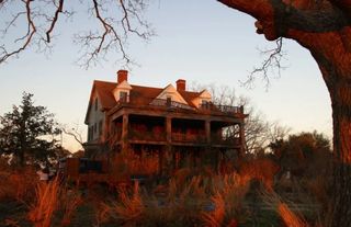 "I want a white house, blue shutters, and a room with a view of the river."