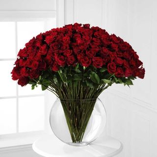 A bouquet of roses for me