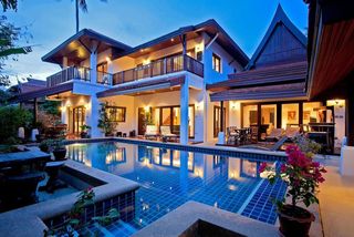 I want to buy a house in Thailand on the ocean)