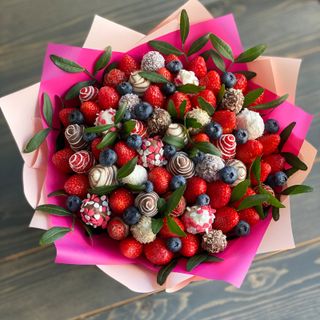 Strawberries in chocolate