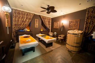 Relax in a spa salon