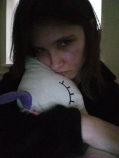 I wanna new phone :3