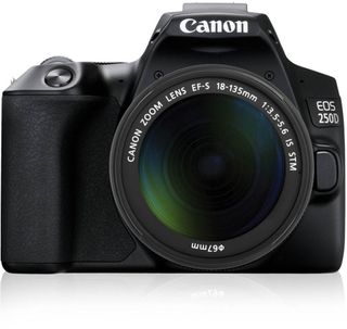 Canon EOS 250D Kit 18-135mm IS STM, black