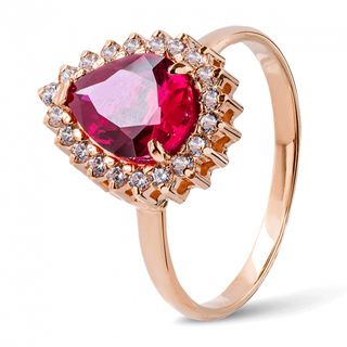 Gold ring with ruby.