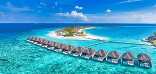 I want to go to the sea, to the Maldives