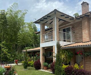 My dream country home! ❤